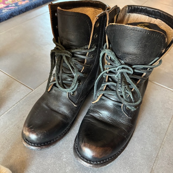 Freebird Manchester Boots - Picture 2 of 8